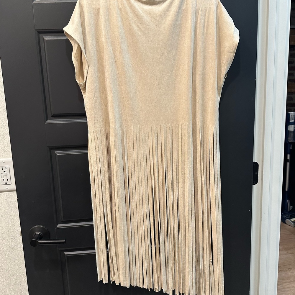 Coral USA fun western fringe top!
